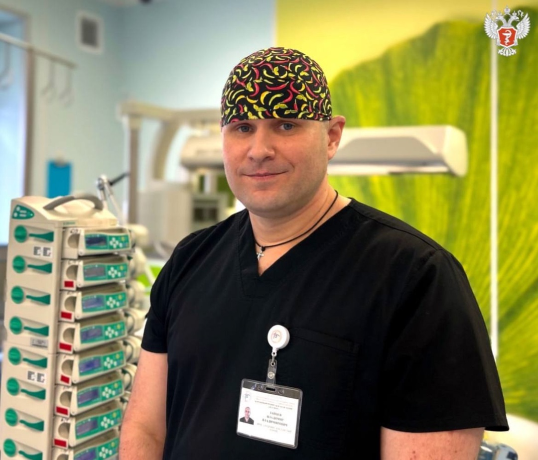 Специалисты из Югры спасли новорожденного весом 780 граммов