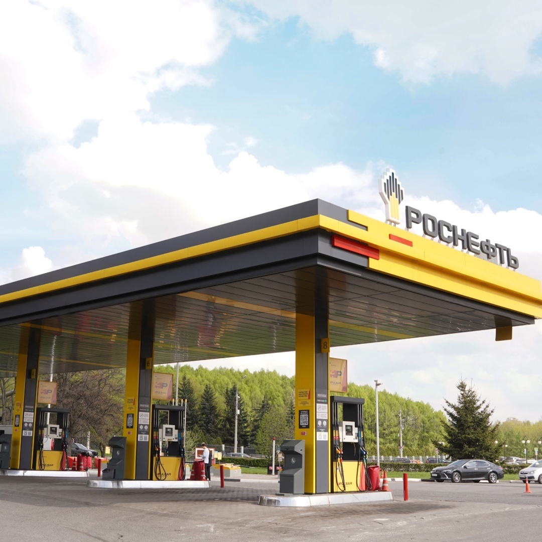 Автопробег ко Дню Победы с пилотами команды LADA Sport ROSNEFT