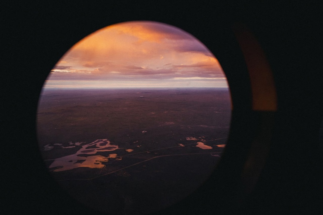 Долгожданное возвращение домой Экипаж корабля «Союз МС-26», состоящий из космонавтов Алексея Овчинина и Ивана Вагнера, а также астронавта NASA Дональда…