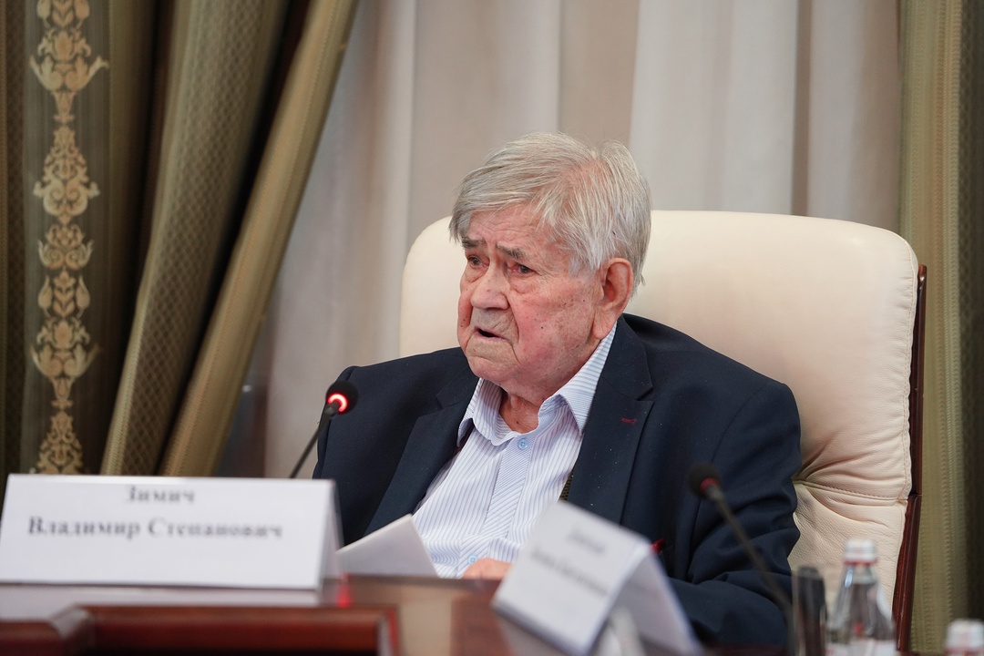 В канун празднования 80-летия Победы в Великой Отечественной войне состоялась встреча коллектива с ветеранами Ростехнадзора