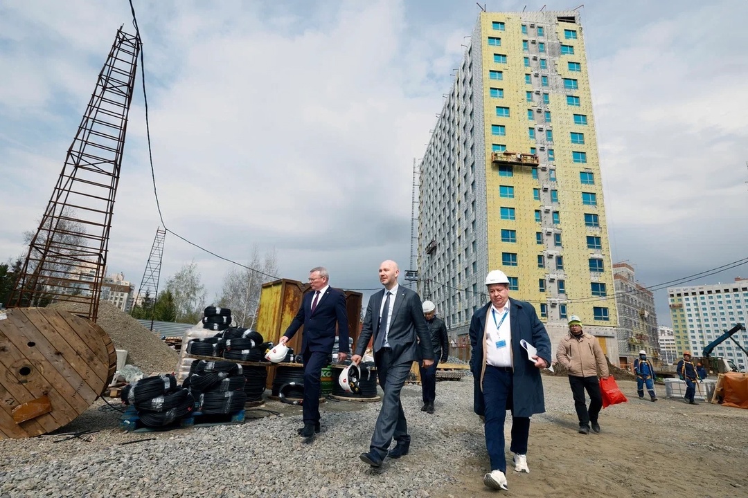 Замминистра строительства и ЖКХ РФ Константин Михайлик посетил Челябинскую область с рабочим визитом