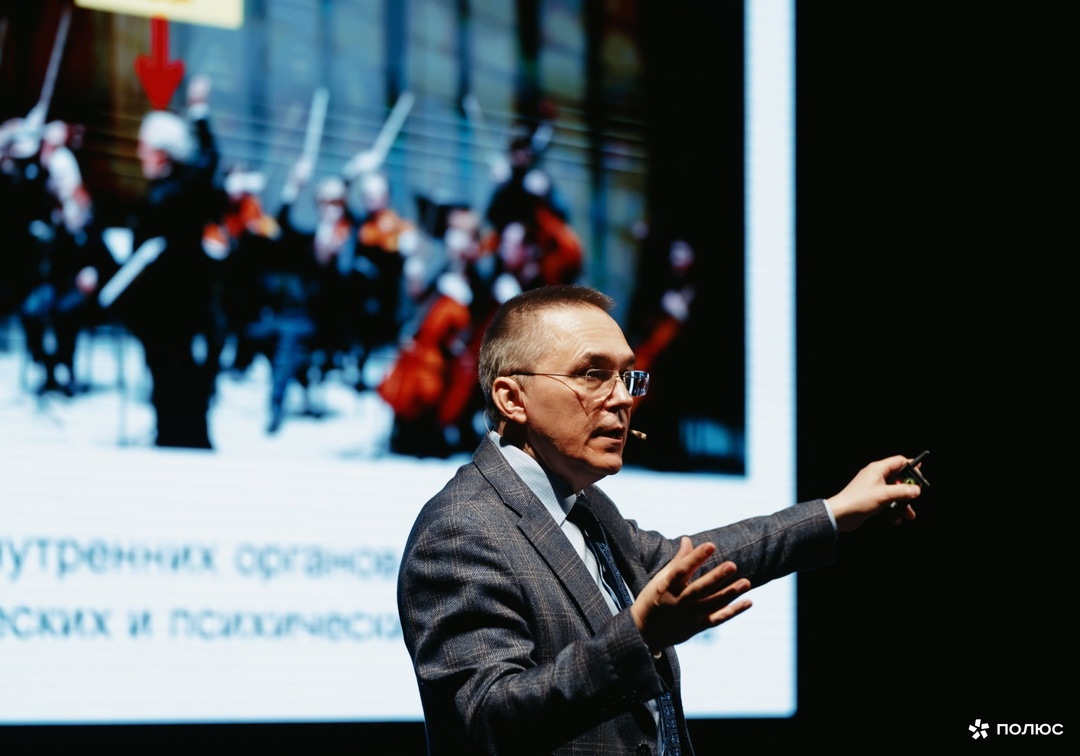 Лекции и кофе возвращаются в Красноярск — и делают это ярко!