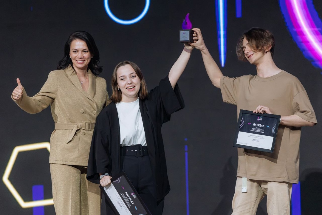 Сергей Кириенко и Дмитрий Чернышенко провели заседание оргкомитета НТО и поприветствовали участников премии «Факел»