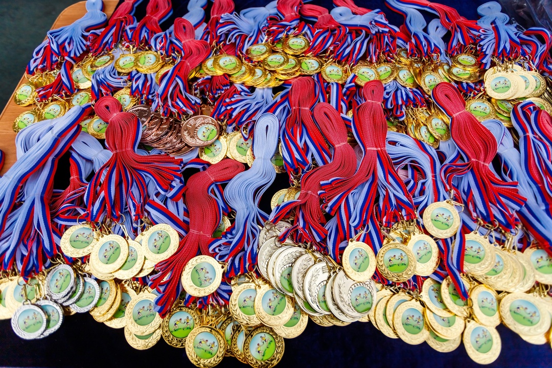 77-я весенняя легкоатлетическая эстафета на Кубок "Магнитогорского металла" открыла летний спортивный сезон на ММК