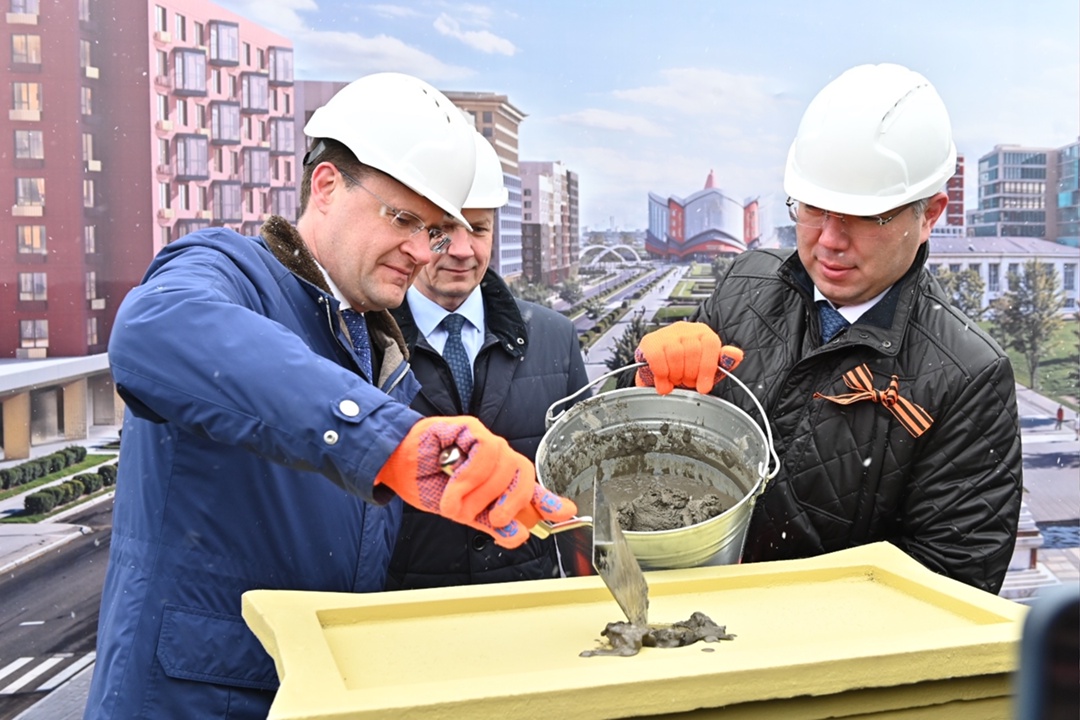 Глава Минвостокразвития Алексей Чекунков посетил Республику Бурятия