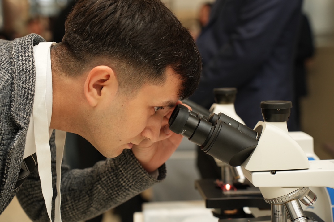 «Опыт прошлого и взгляд в будущее» Именно так называлась выставка, которую мы провели в рамках научно-практической конференции «Татнефть — 75 лет непрерывного…