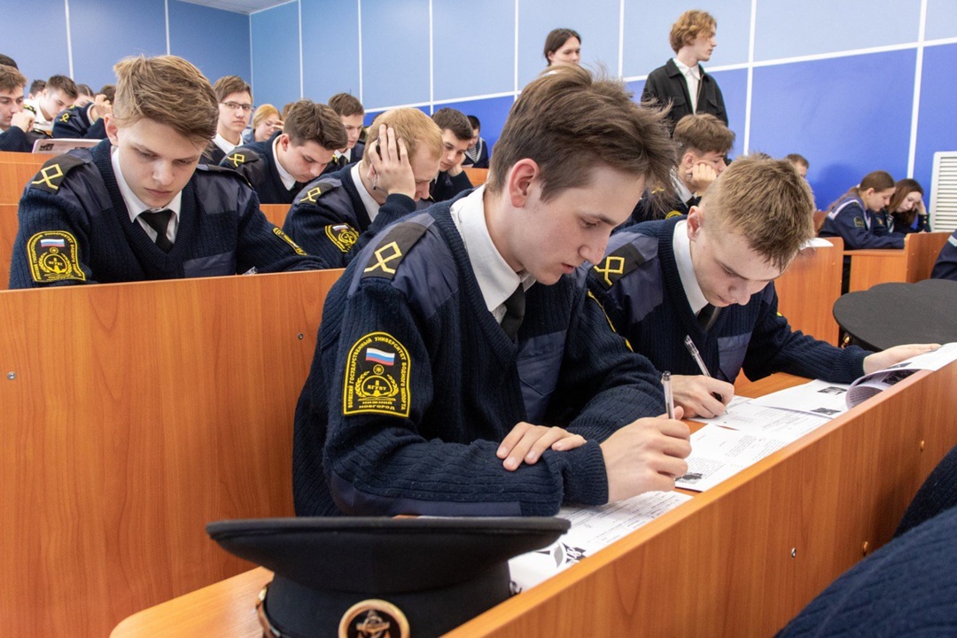 Более 10 тысяч транспортников написали «Диктант Победы»!