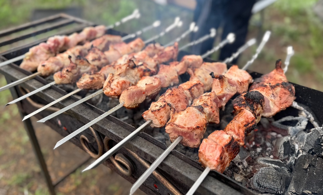 Кто много работает - тот хорошо отдыхает!