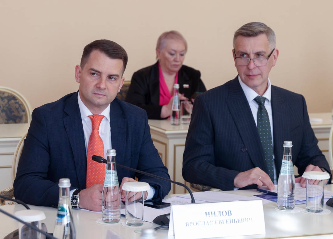 В Таврическом дворце состоялись заседания комиссий Совета законодателей РФ.