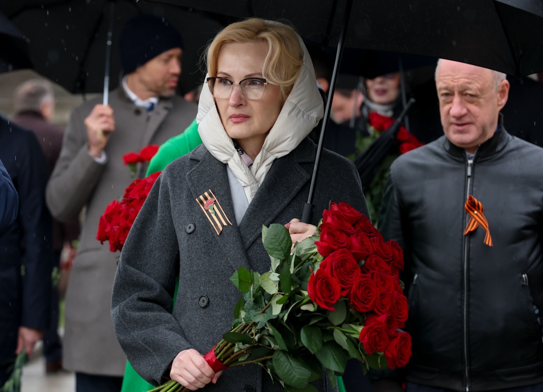 Члены Совета законодателей почтили память погибших воинов-освободителей и жителей блокадного Ленинграда.