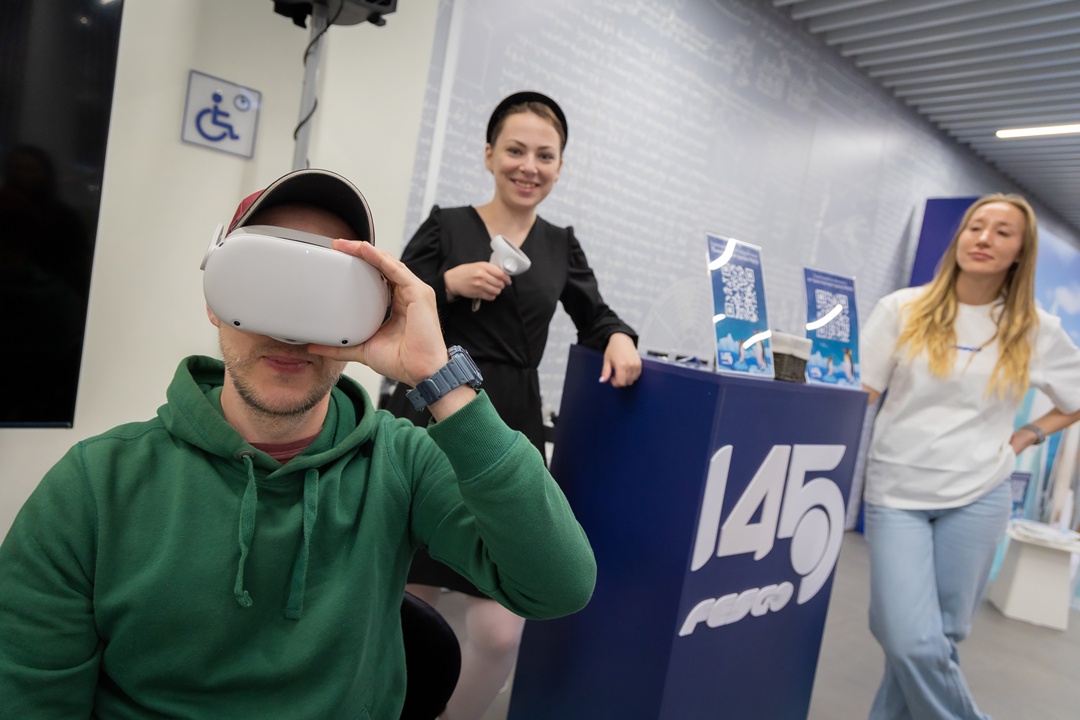 Почти 2000 человек уже увидели Антарктиду!