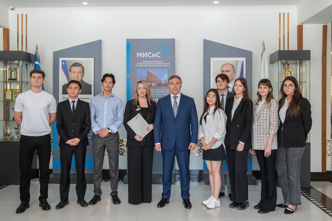 Флагманский проект Минобрнауки «Передовые инженерные школы» стал международным