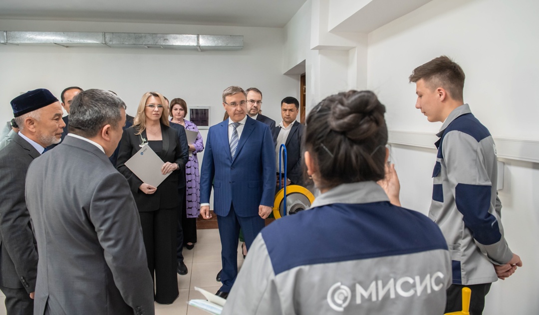 Флагманский проект Минобрнауки «Передовые инженерные школы» стал международным