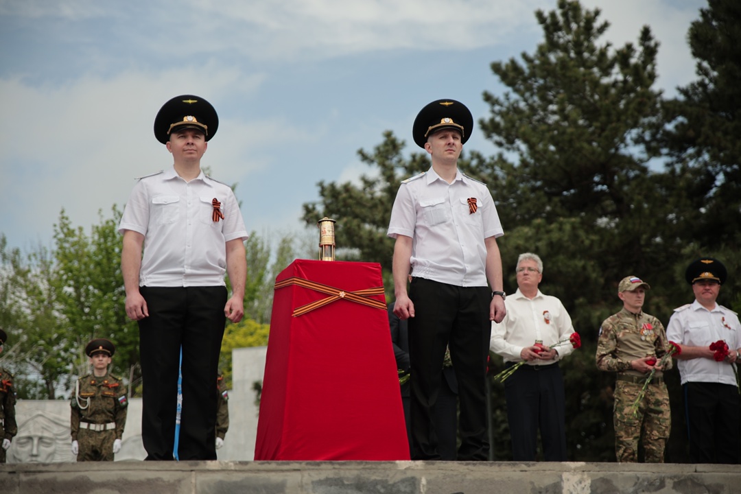 Акция «Огонь Победы» преодолела половину пути по маршрутам Москва–Севастополь и Москва–Мурманск