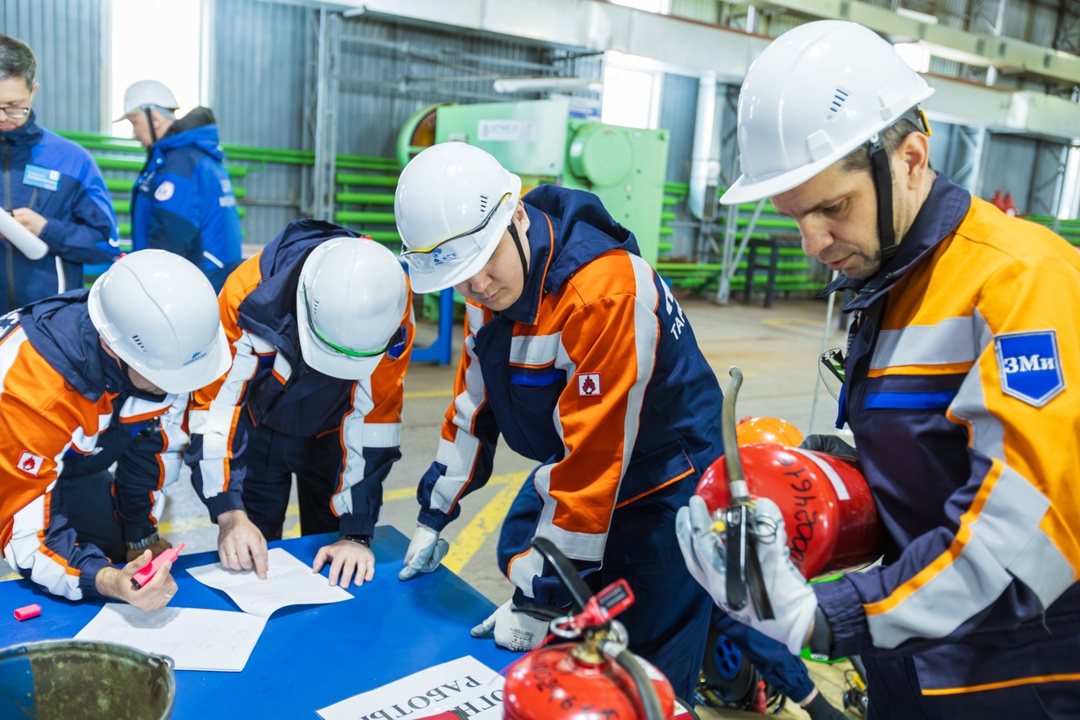 С 21 по 28 апреля на производственных объектах «НОВАТЭК-ТАРКОСАЛЕНЕФТЕГАЗ» прошла серия мероприятий, посвящённых Всемирному Дню охраны труда (28 апреля).