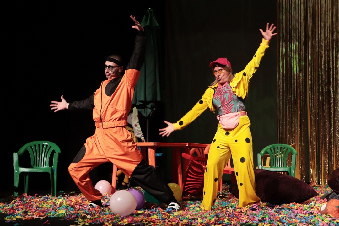 В эти выходные в Междуреченске при поддержке Распадской прошли гастроли Новокузнецкого драматического театра.