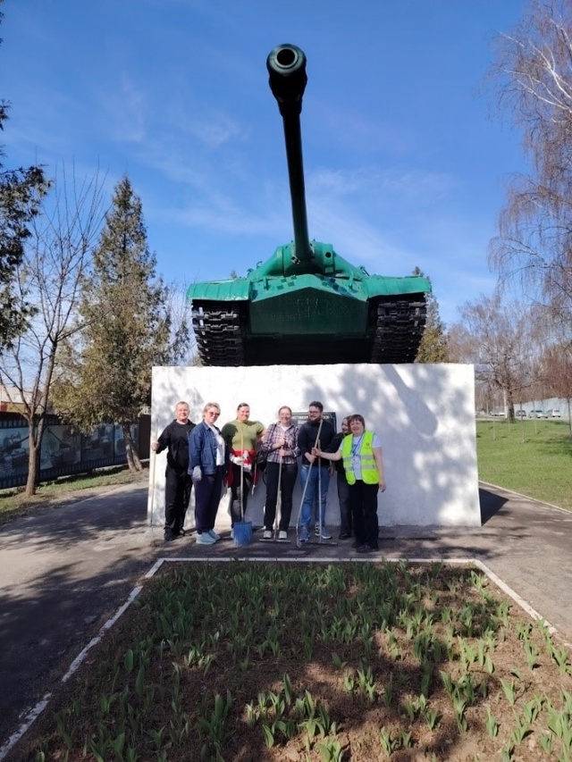 Работники Северо-Уральского управления Ростехнадзора совместно с военнослужащими Центра подготовки личного состава кинологической службы Уральского округа…