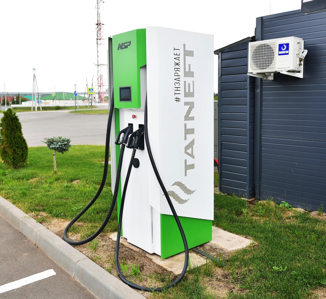 Зарядные станции на АЗС «Татнефти» стали «зелеными»