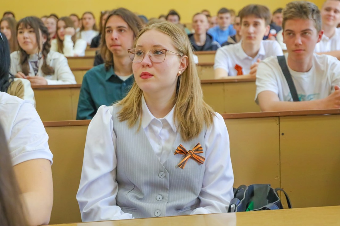 Дмитрий Чернышенко обозначил планы по развитию детских лагерей Запорожской области