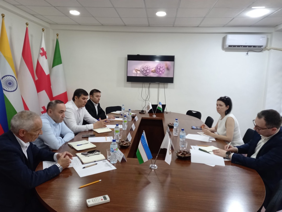 Россия и Узбекистан обменялись опытом регулирования отрасли драгметаллов и драгкамней