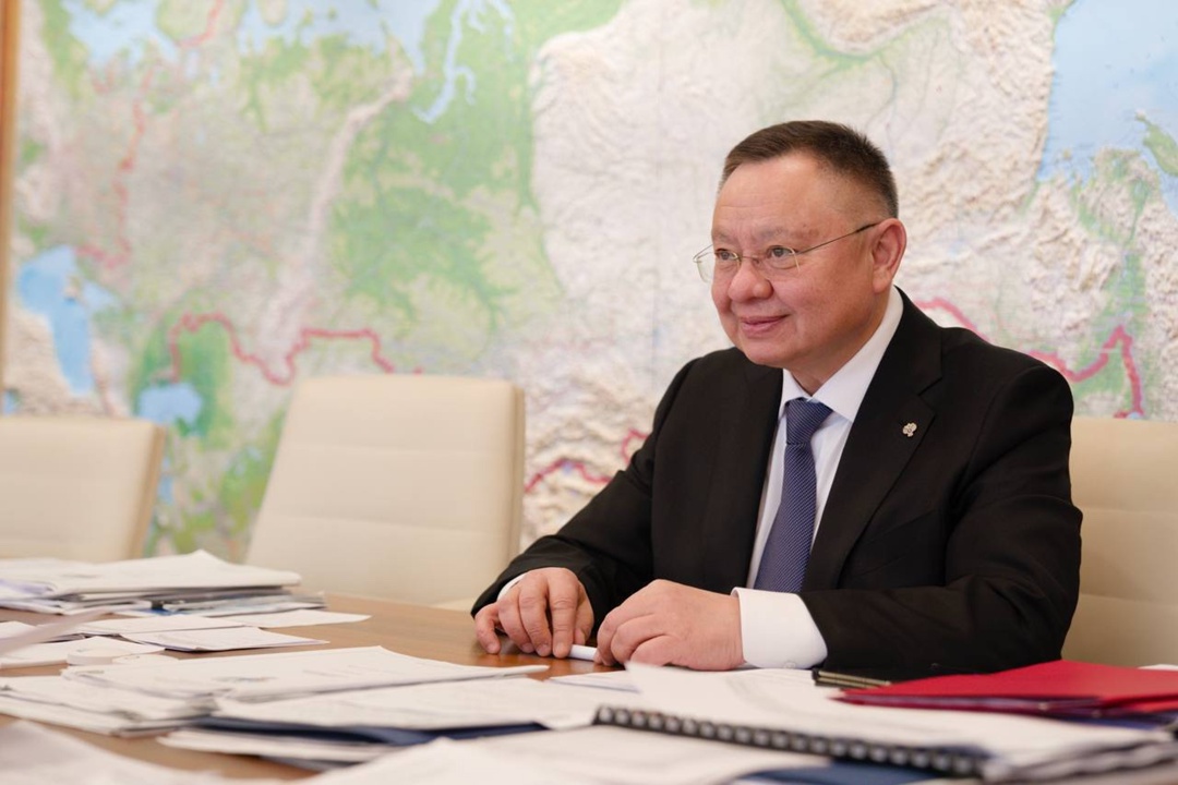 Глава Минстроя России Ирек Файзуллин провел рабочую встречу с Председателем Научного совета РАН по механике конструкций из композиционных материалов, первым…