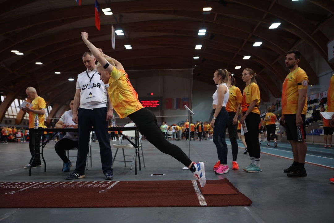 Энергия Победы В подмосковном Щёлково «Роснефть» провела масштабные соревнования по сдаче нормативов ГТО, посвящённые 80-летию Великой Победы