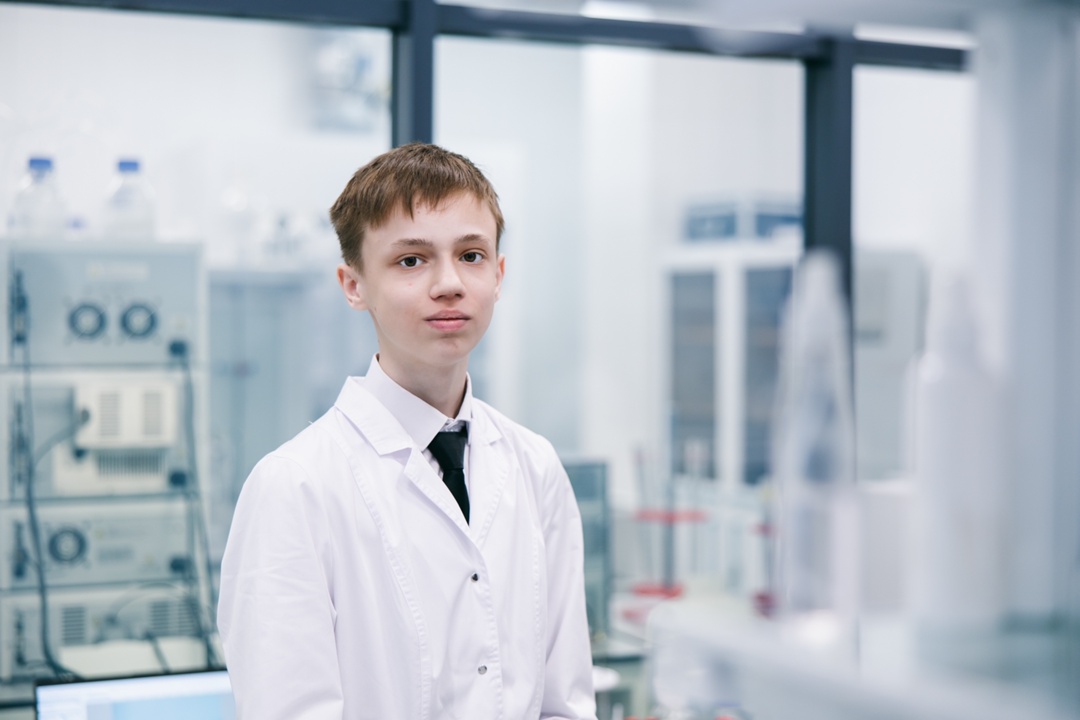 Участник проекта «Школьные биолаборатории» выиграл грант международного форума