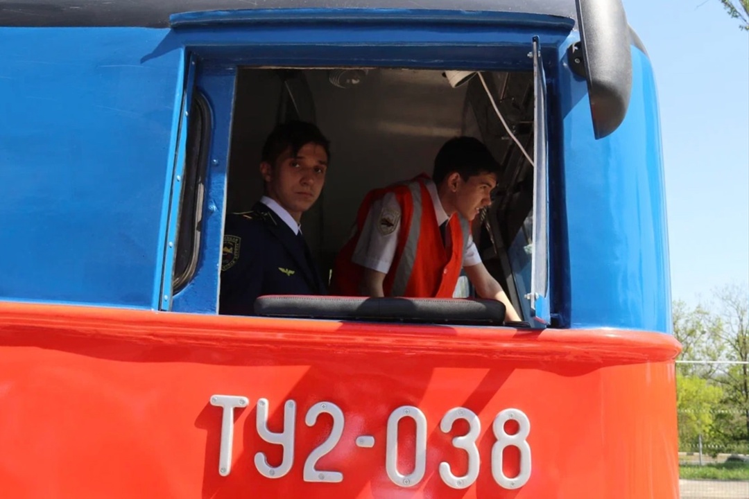 Сегодня в Донецке после трехлетнего перерыва вновь открылась детская железная дорога