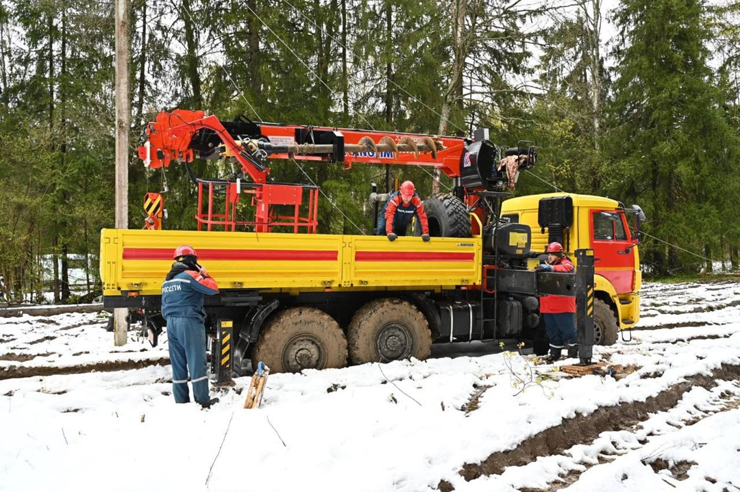 Продолжается восстановление энергоснабжения в Московской области