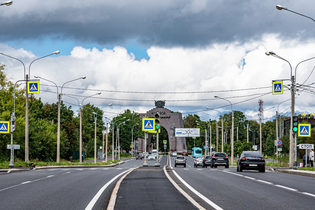 Марат Хуснуллин: Более 440 км дорожной сети обновят в 2025 году по проекту «Улица Победы»