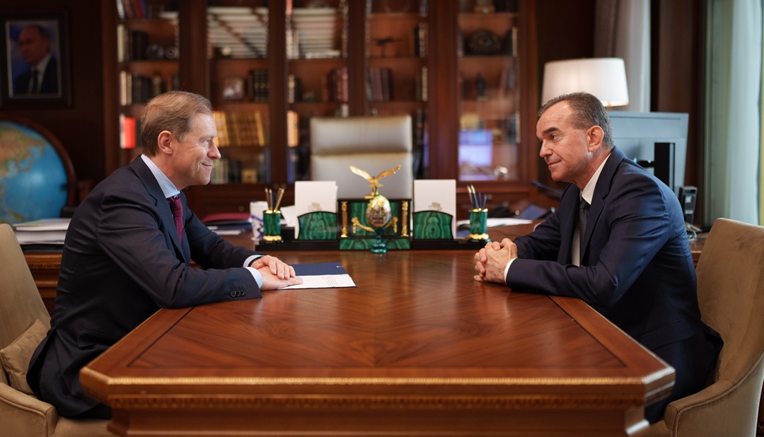 Денис Мантуров встретился с губернатором Краснодарского края Вениамином Кондратьевым