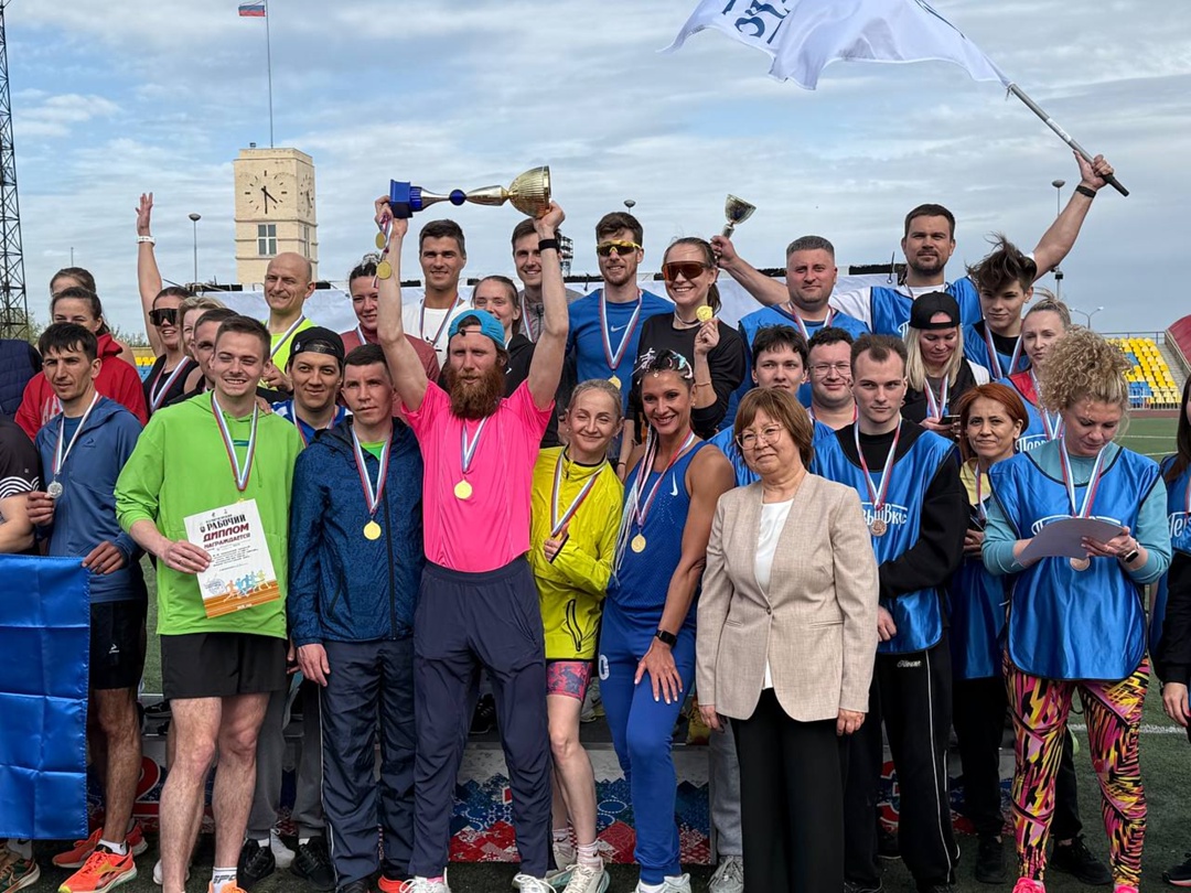 Победа на всех фронтах: команды ММК на вершине легкоатлетической эстафеты!
