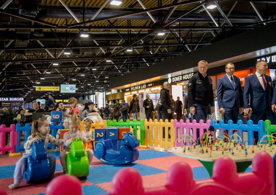 Глава Минтранса Роман Старовойт проинспектировал работу аэропорта Шереметьево