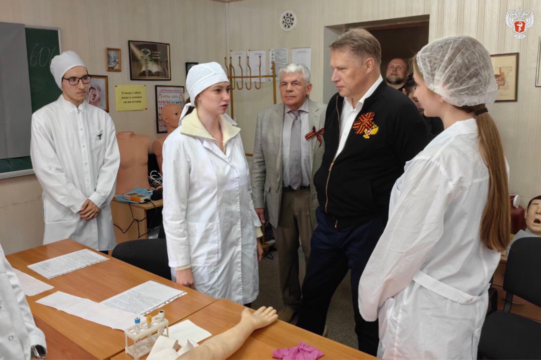 Михаил Мурашко: Донецкий медуниверситет Минздрава России готовит специалистов с расчетом на Донбасс и близлежащие субъекты