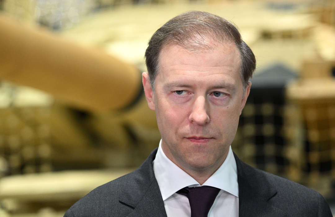 Поздравление первого вице-премьера Дениса Мантурова с Днем Победы