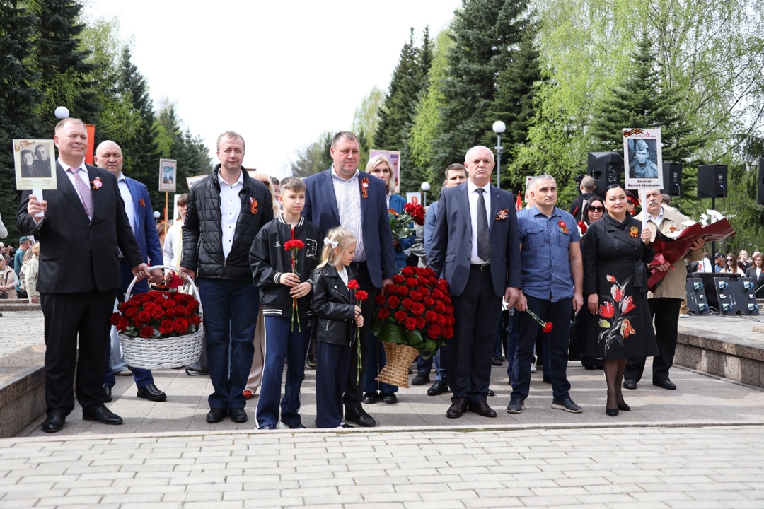 Сегодня мы участвовали в торжествах ко Дню Победы!