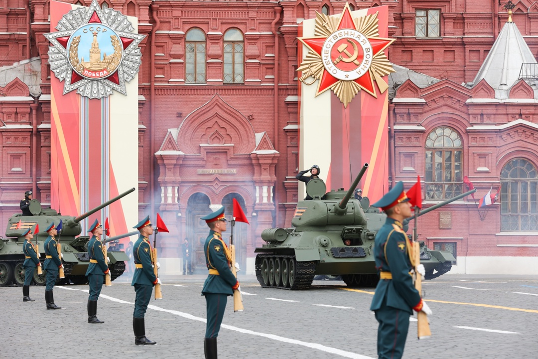 Председатель Совета Федерации Валентина Матвиенко присутствовала на военном параде в ознаменование 80-й годовщины Великой Победы