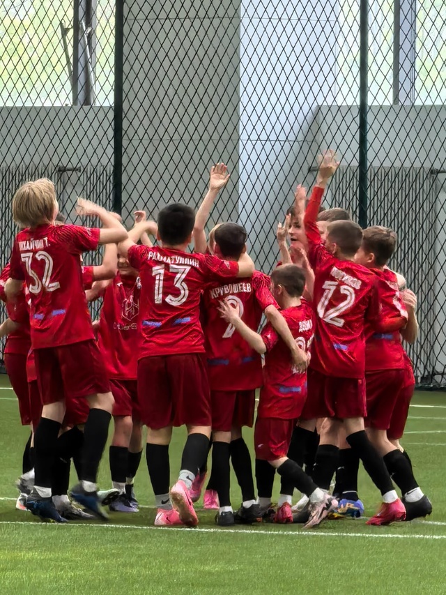 Юные футболисты Свободненской команды «Метеор», среди которых дети работников Амурского ГПЗ, приняли участие в международном турнире в Даляне.