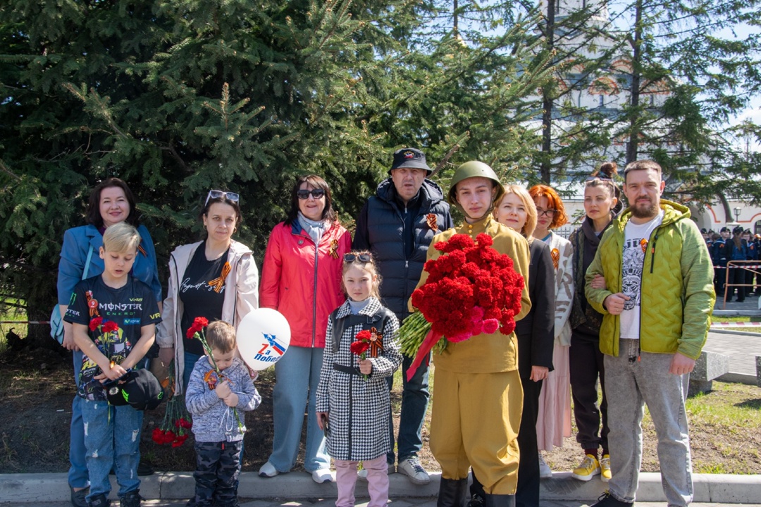 Газопереработчики приняли участие в памятных мероприятиях Свободного. Напомним, как прошли дни празднования 80-летия Победы в нашей компании.