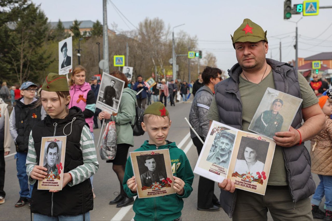 Газопереработчики приняли участие в памятных мероприятиях Свободного. Напомним, как прошли дни празднования 80-летия Победы в нашей компании.