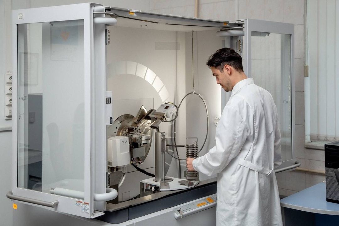 Инновации в цифровизации ЛУКОЙЛ объединил опыт и знания специалистов из пяти городов на платформе Центра лабораторно-исследовательских работ.