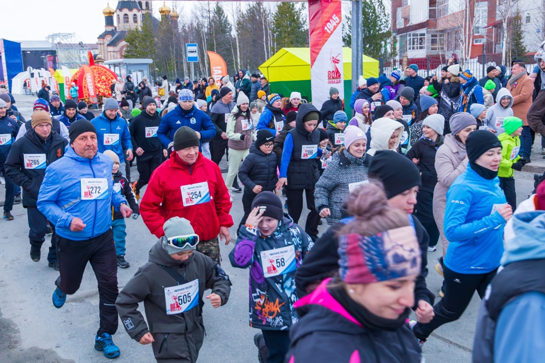 8 мая 2025 года, накануне 80-летия Великой Победы сотрудники «НОВАТЭК-ТАРКОСАЛЕНЕФТЕГАЗ» и жители г. Тарко-Сале объединились в двух масштабных акциях: зажгли…