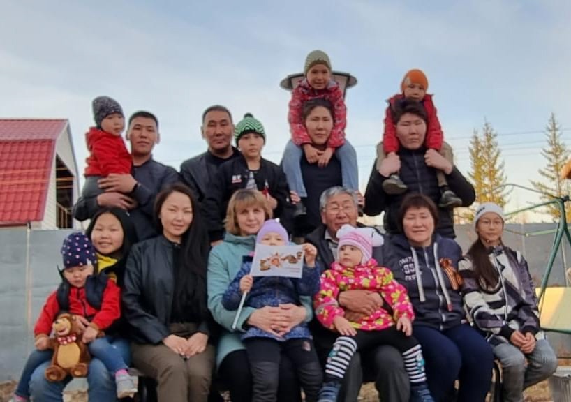 Алмазную столицу страны Мирный по праву можно назвать самым дружным городом Якутии: сегодня здесь живут и трудятся 35 тысяч человек тридцати национальностей.