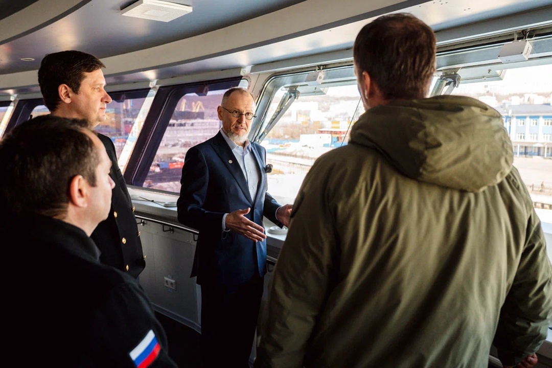 Дмитрий Патрушев посетил судно «Капитан Соколов», построенное в рамках механизма инвестиционных квот