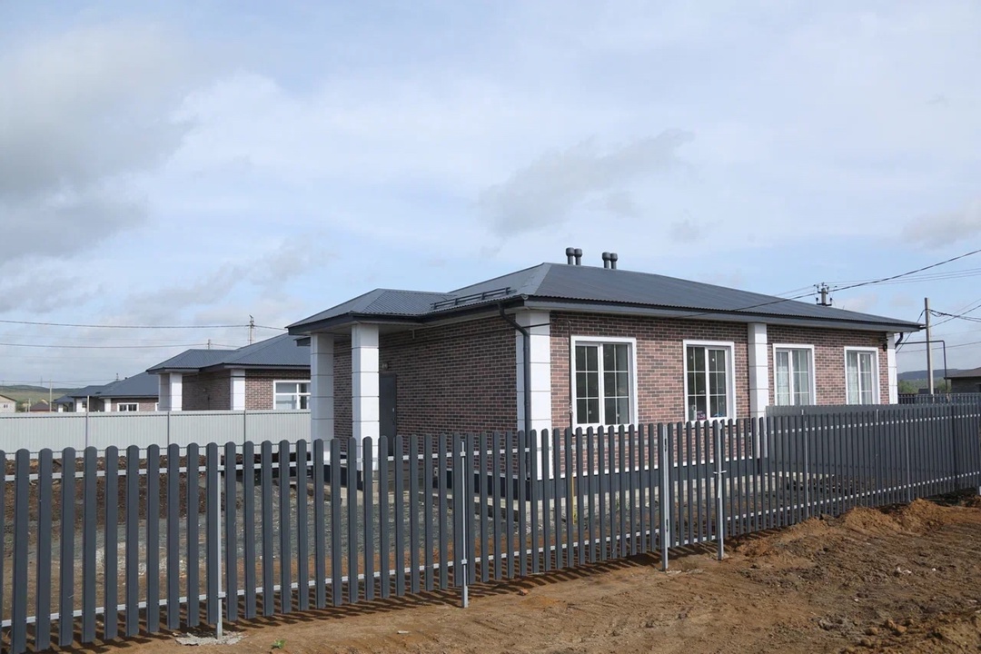 Глава Минстроя России Ирек Файзуллин в ходе рабочей поездки в Оренбургскую область оценил динамику строительства жилья для пострадавших от паводка в городе…