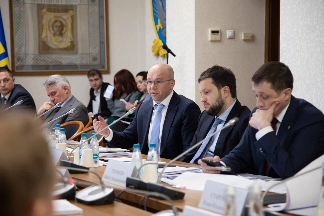 Итоги работы транспортного
комплекса в 2024 году и планы на 2025 год глава Минтранса Роман Старовойт обсудил на встрече с фракцией ЛДПР