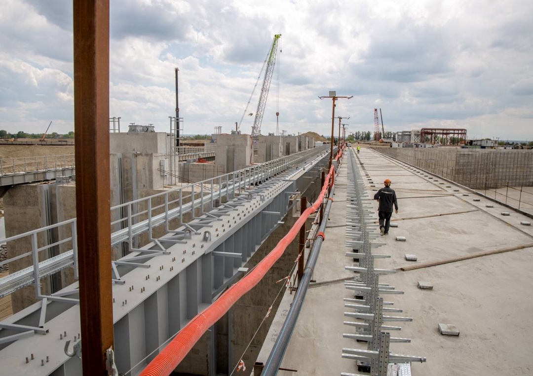 Важнейший, крупнейший, долгожданный: готовность объектов первого пускового комплекса Багаевского гидроузла превысила 90%