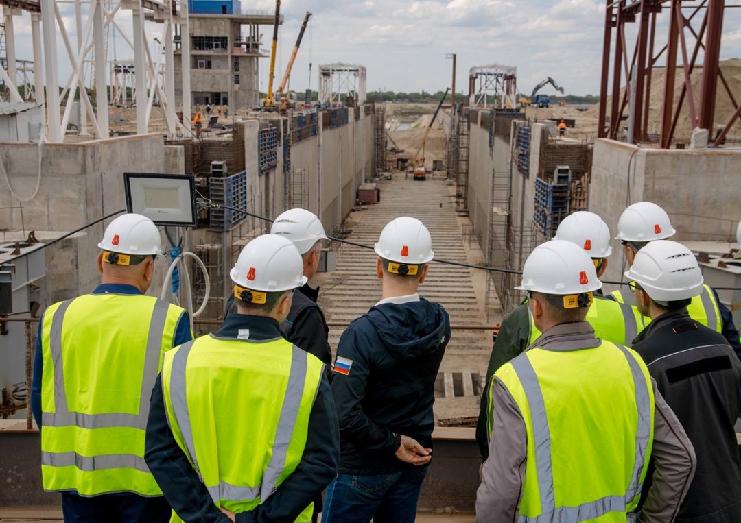 Важнейший, крупнейший, долгожданный: готовность объектов первого пускового комплекса Багаевского гидроузла превысила 90%