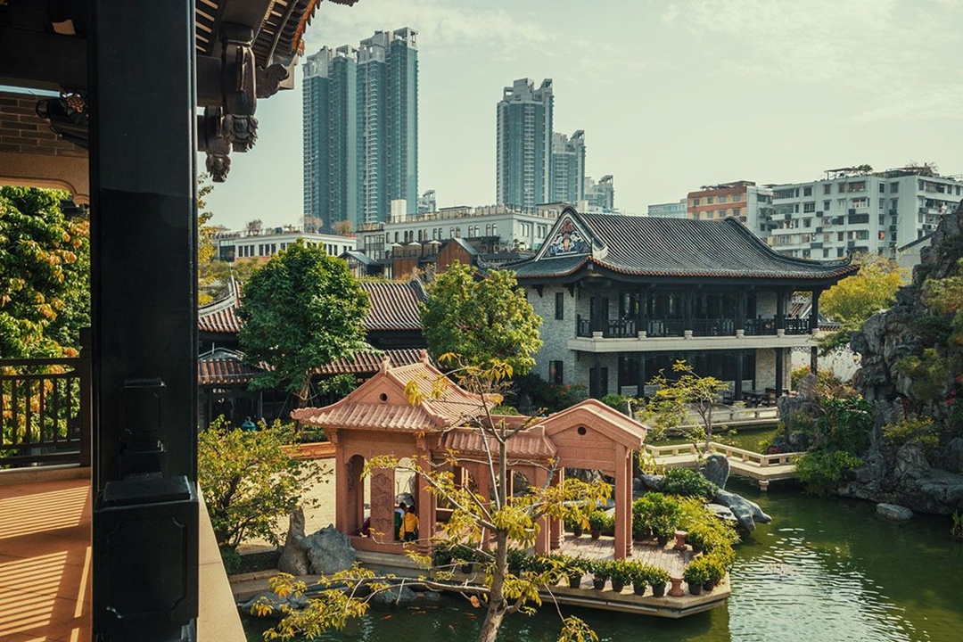 Гуанчжоу называют китайским Петербургом - культурным и торговым центром.
О том, как ММК уверенно заходит на азиатский рынок.