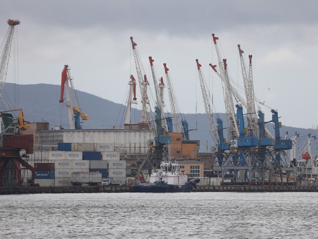 Россия в январе-марте экспортировала продовольственных товаров и сельскохозяйственного сырья (кроме текстильного) на $9 млрд, что на 14% меньше, чем годом…